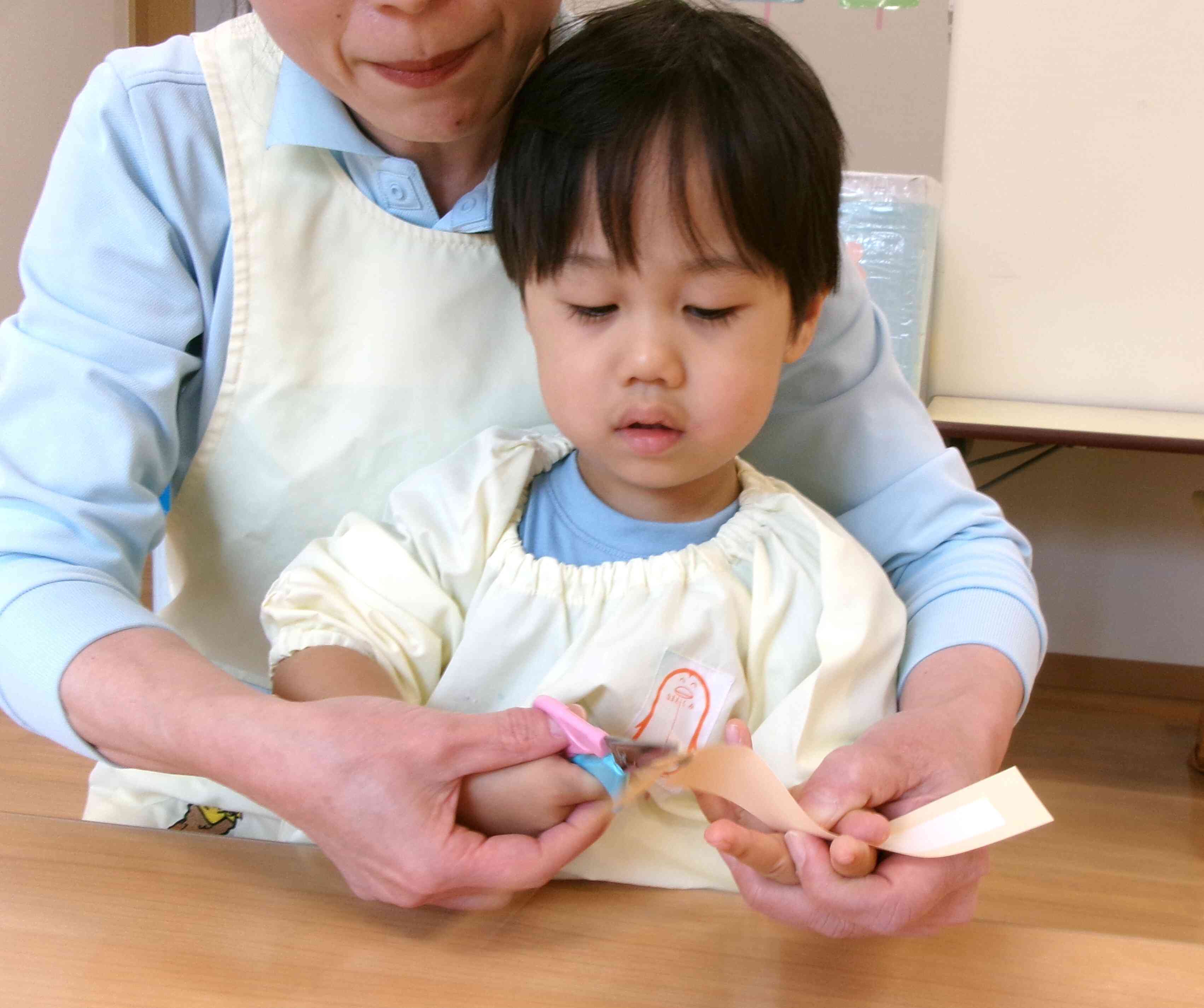 先生とちょきちょき