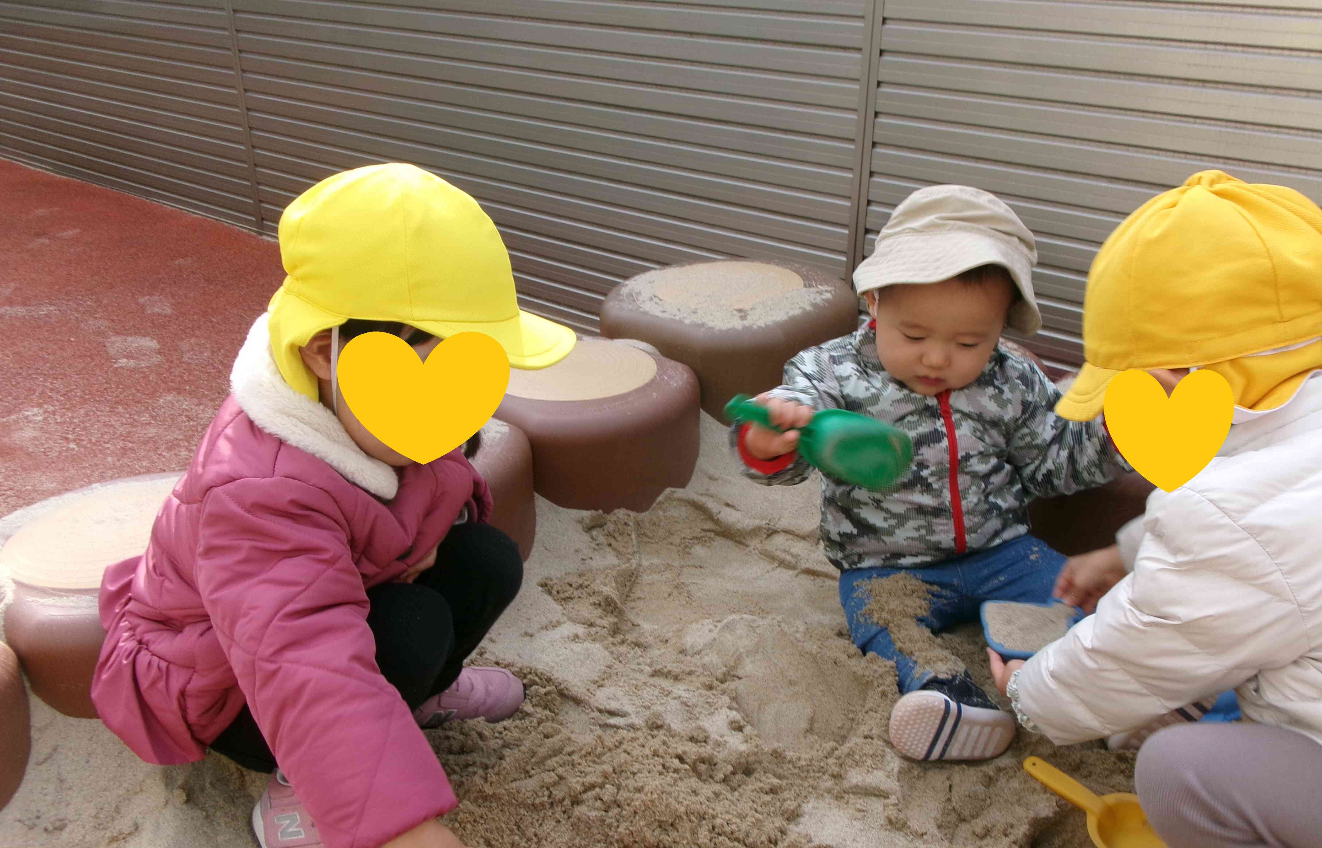 園庭あそびの様子⁂