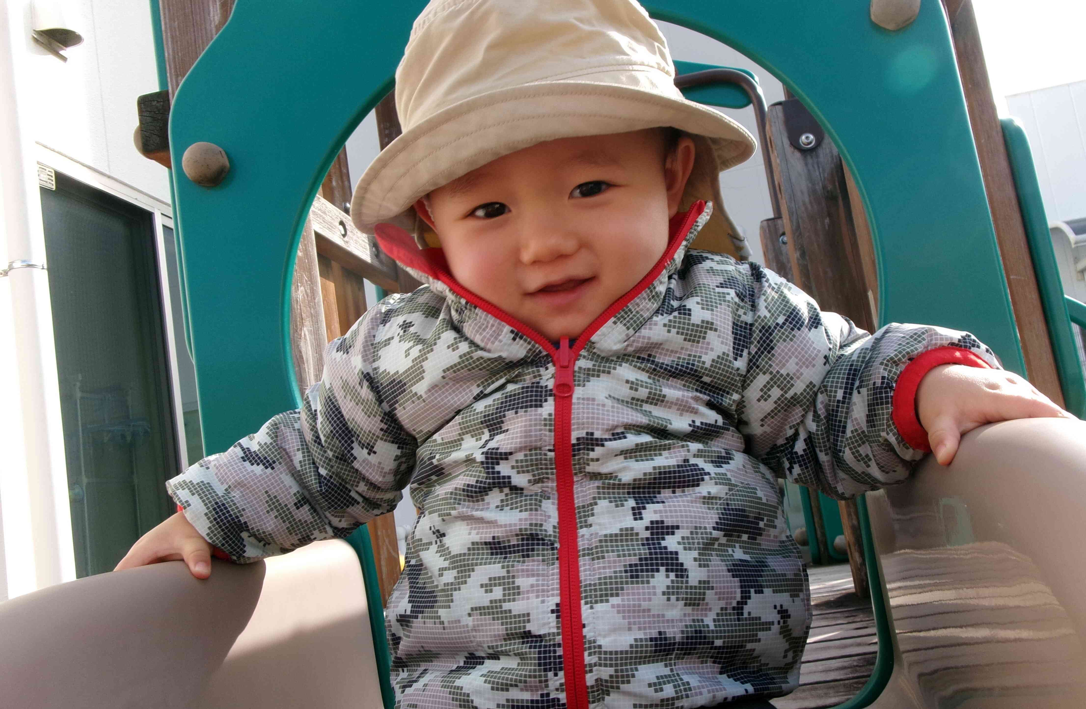 お気に入りのすべり台♡