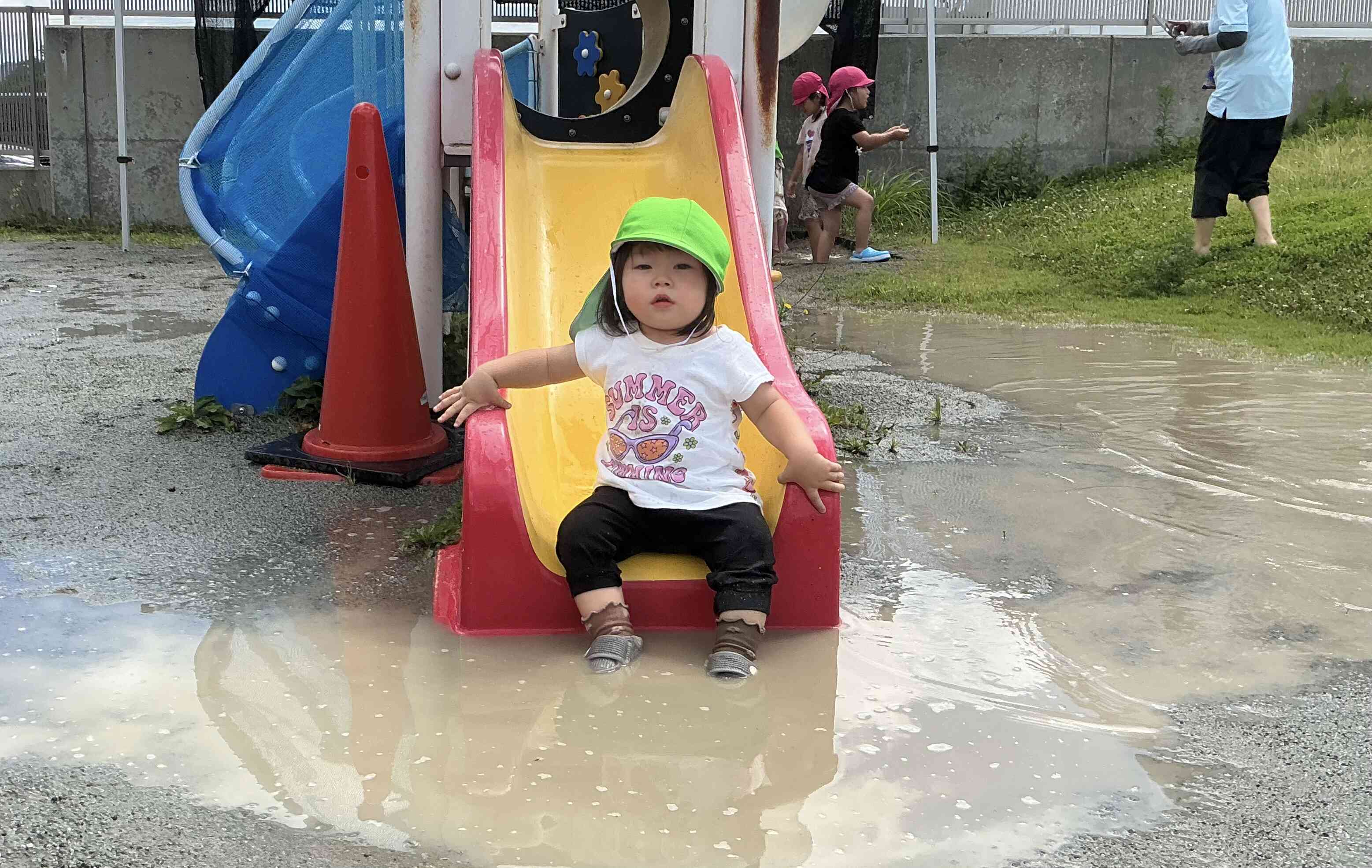 水遊び大好き！　あひる組（1歳児）