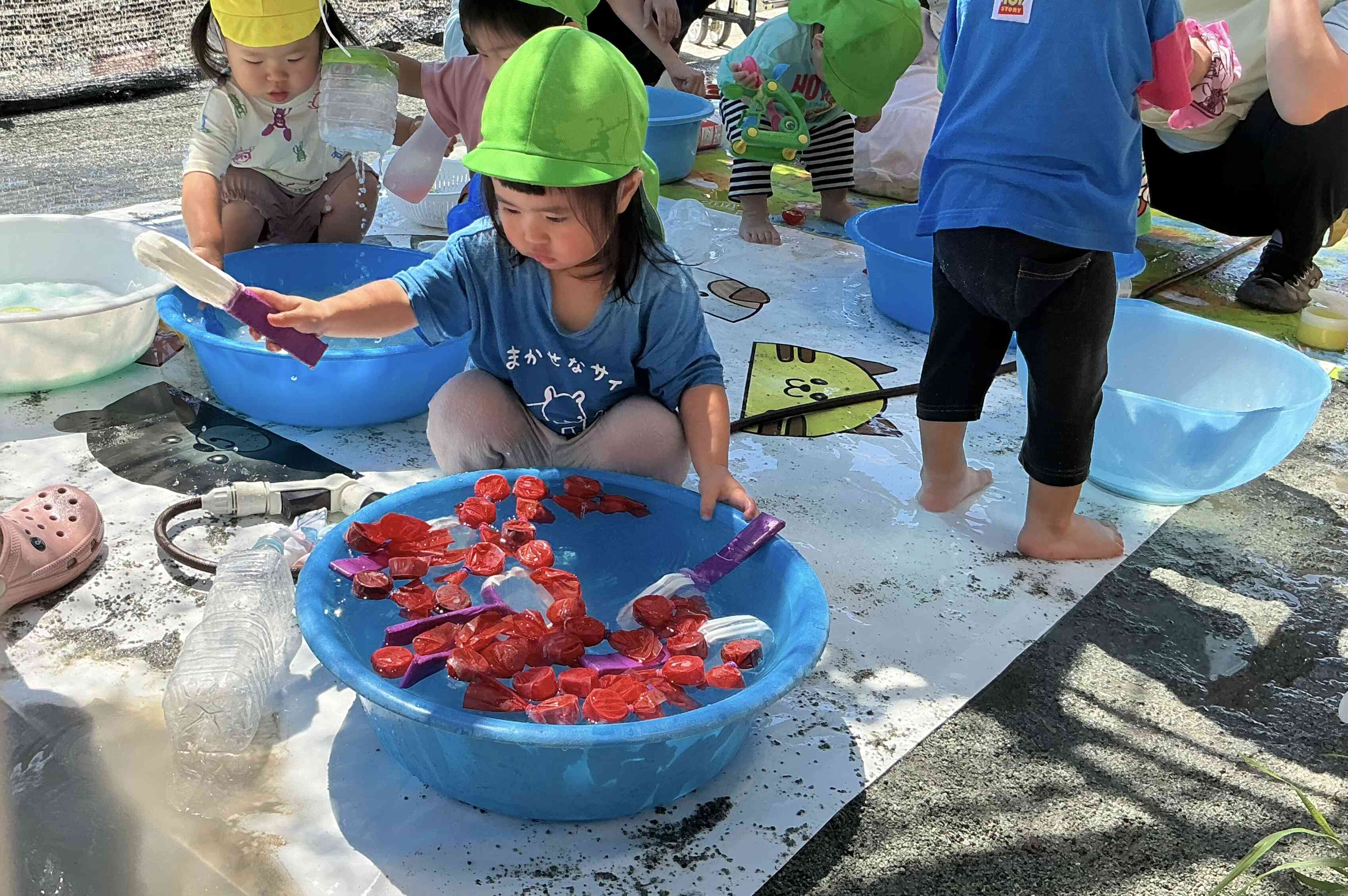 金魚すくいに挑戦！