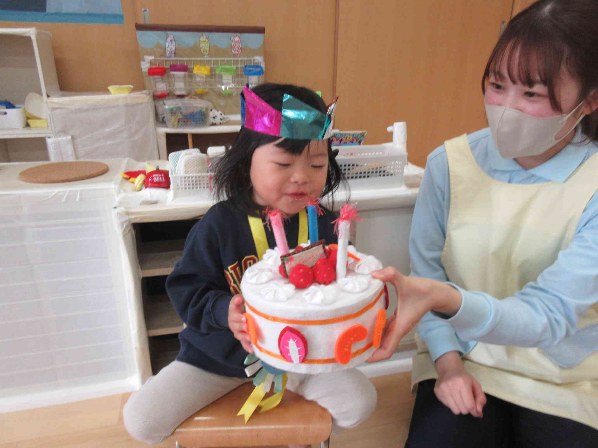 ロウソク・・・ふう～！！きえたかな！？