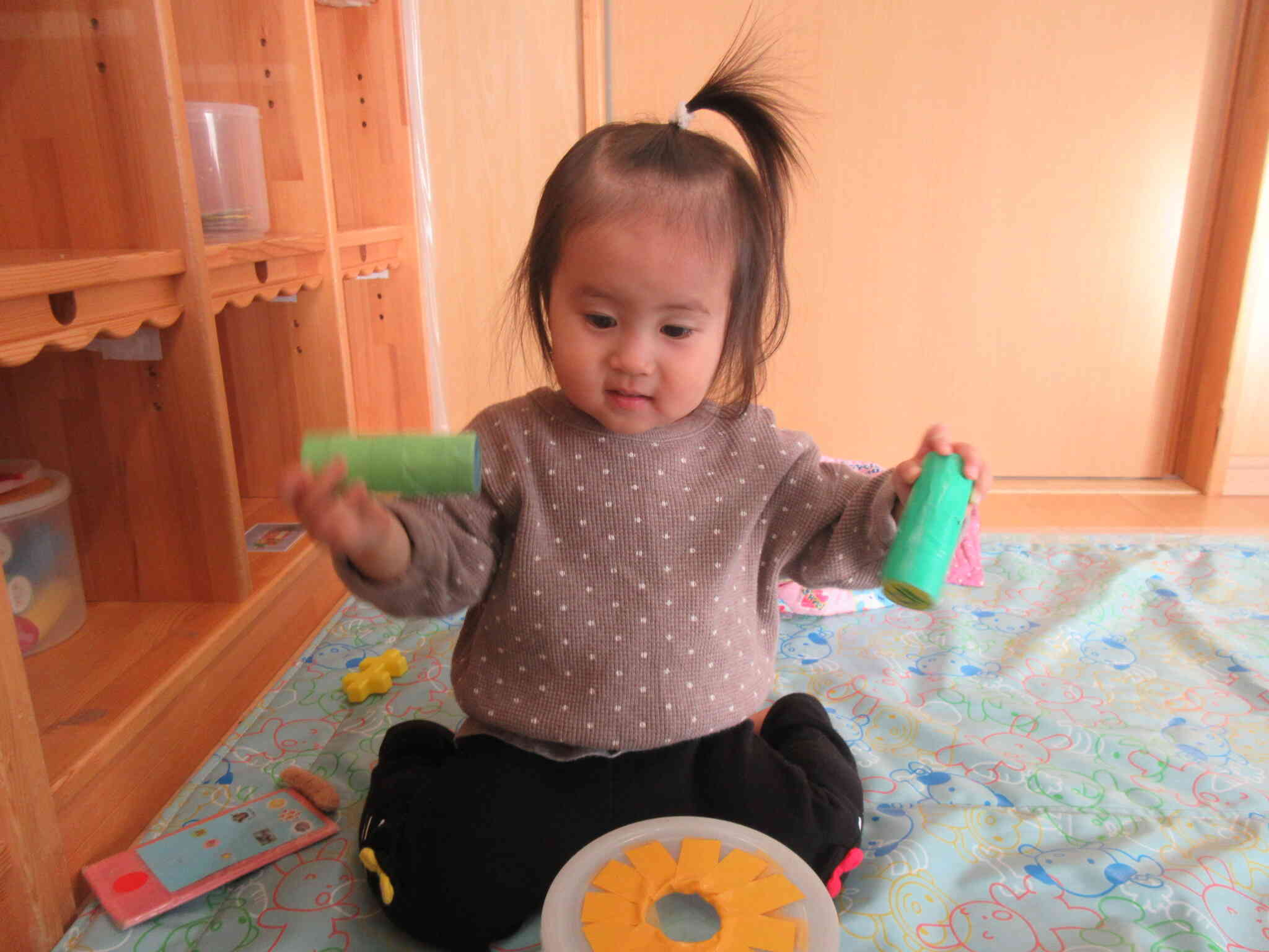 カシャカシャ音がなってにっこり♪