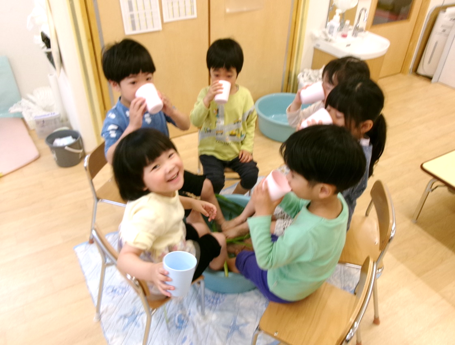 足湯を満喫中✨
