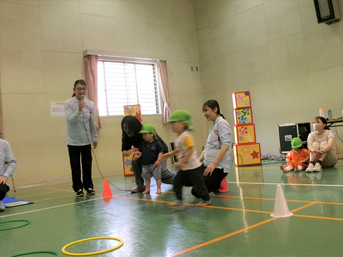 ☆運動会☆うさぎ組『はたらくくるま』