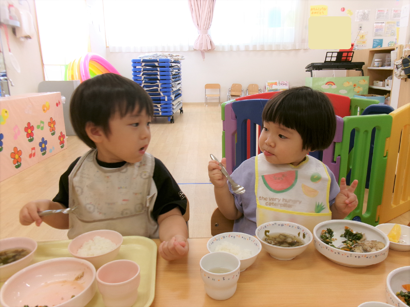 給食の時間だよ♪