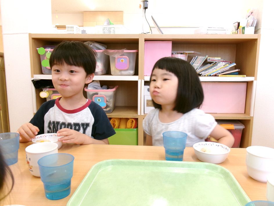 楽しいおやつタイム(*^ω^*)