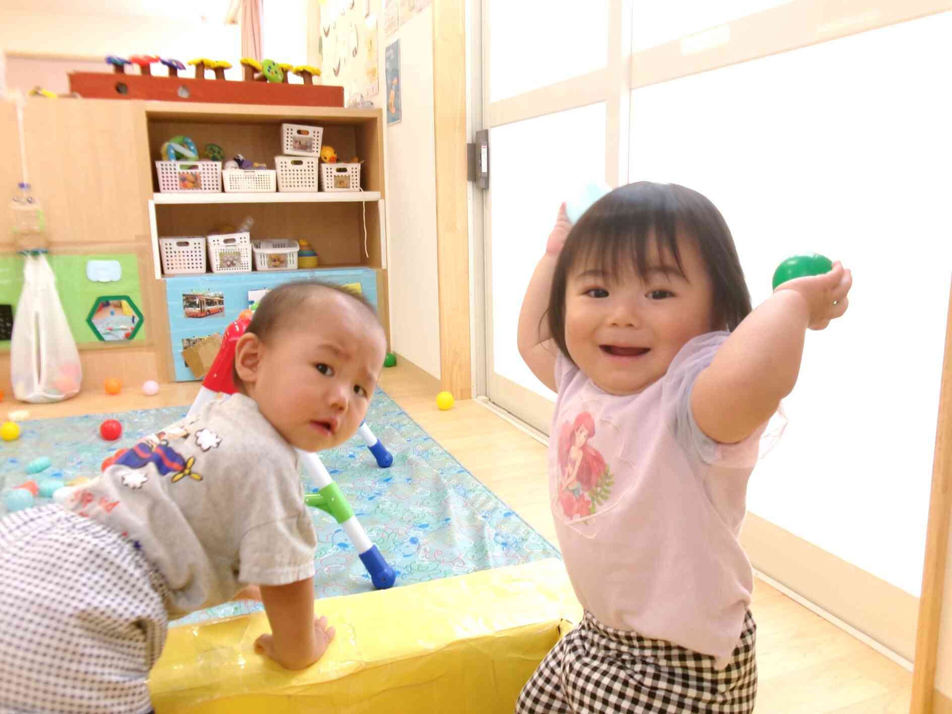 仲良しひよこ組さん♪