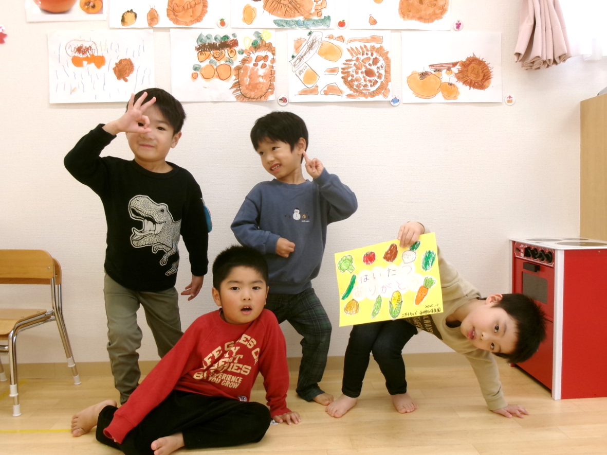 プレゼント喜んでくれるかな？( ˶ˆ꒳ˆ˵ )