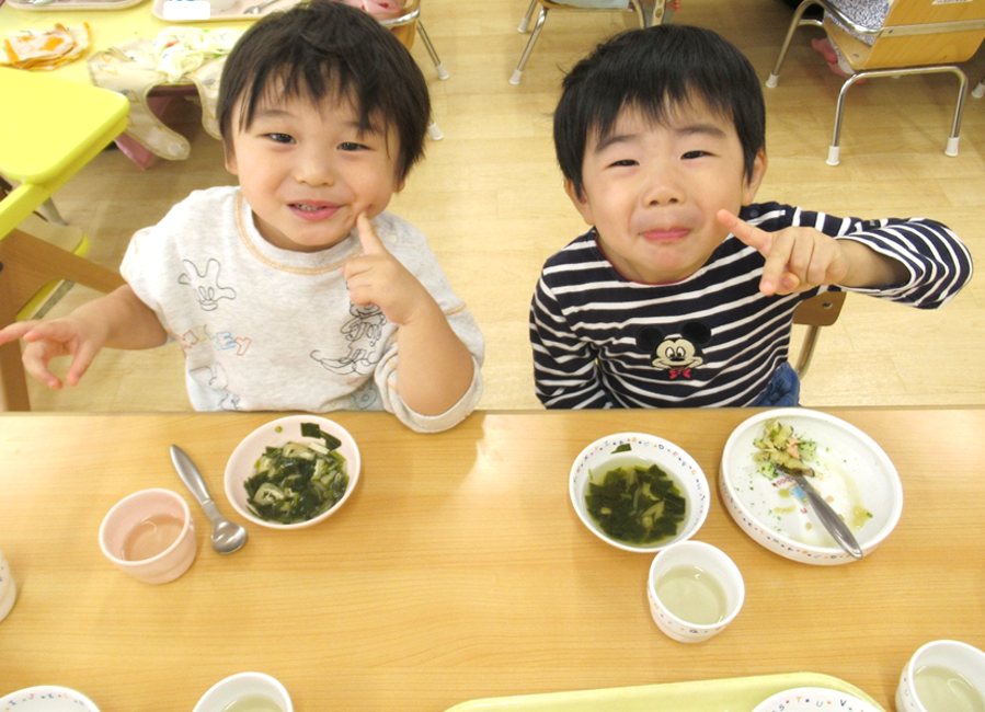 今日も栄養たっぷりの給食、美味しく食べたよ♪