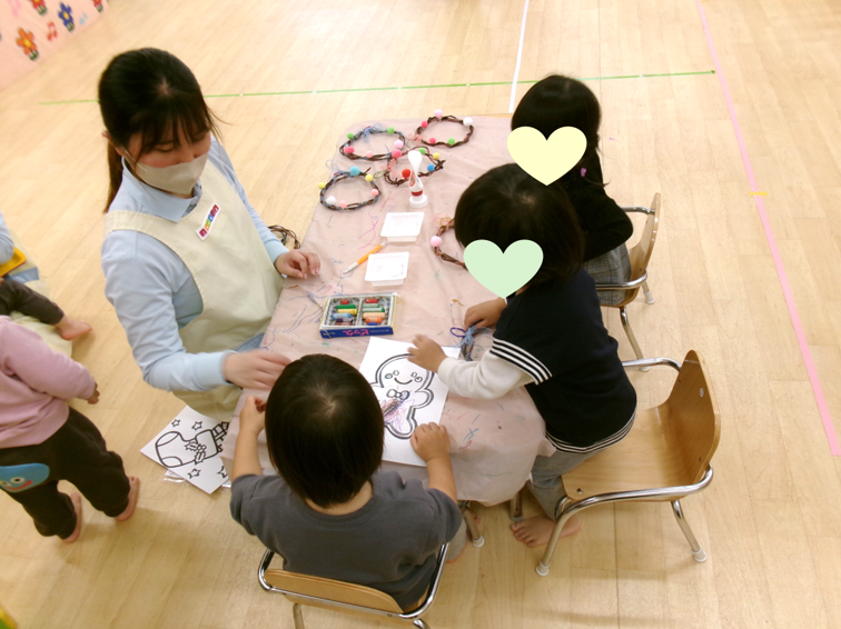 あひる組さんも、製作に夢中でした(⁎˃ᴗ˂⁎)