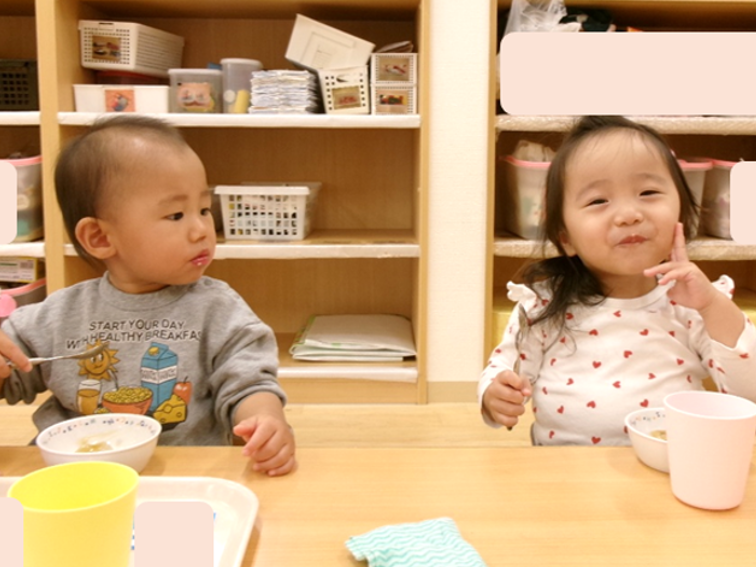 お友だちと一緒に食べると美味しいね(ू•ᴗ•ू❁)♪