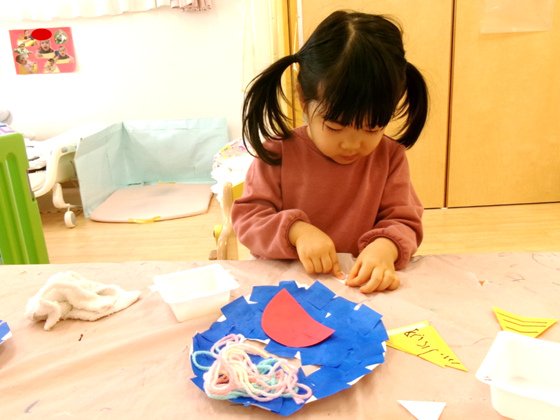 うさぎ組さんは、節分に向けて、鬼のお面を仕上げましたo(｀・ω・´)o