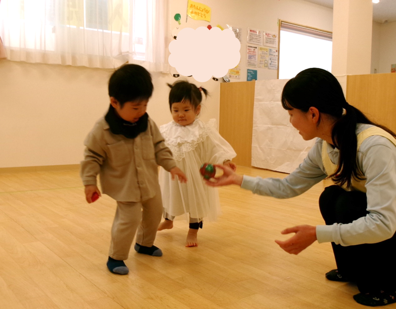 新しい場所に、興味津々！！