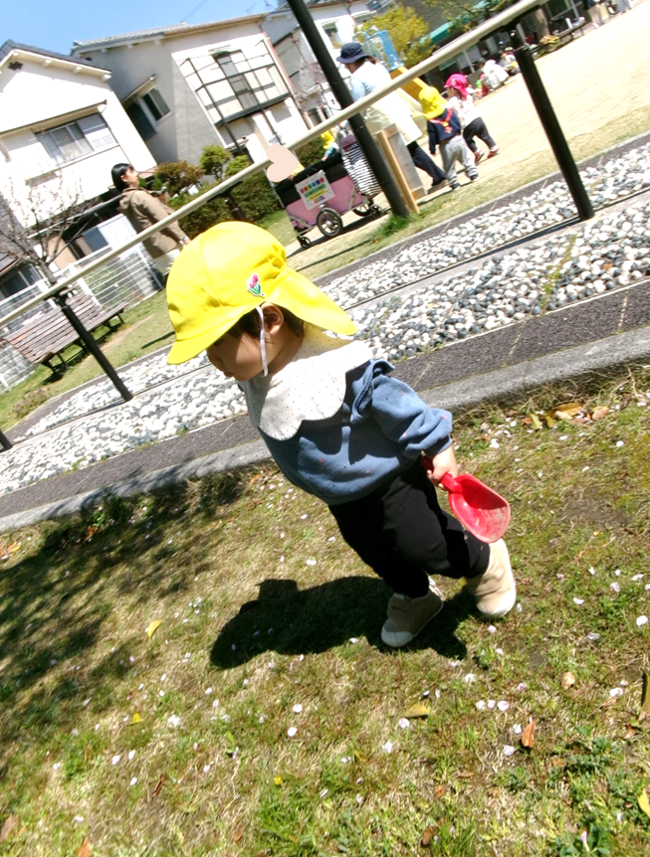 あひる組さんも、元気いっぱい探検中！！☆彡