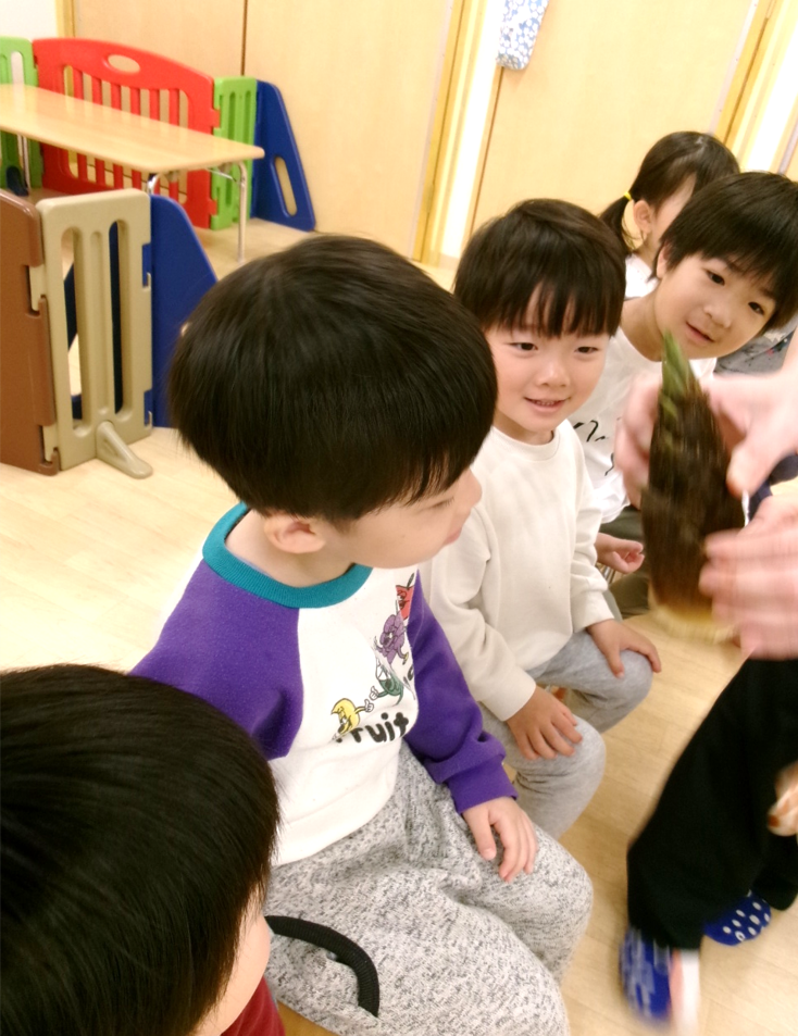 立派なタケノコに、興味津々☆彡