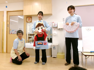 もぐもぐ…ご飯を食べた後に歯磨きをせずに寝てしまうと、どうなるかな??