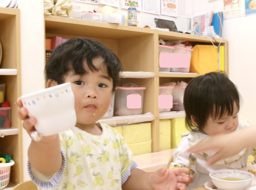たくさん遊んでおなかペコペコ！！