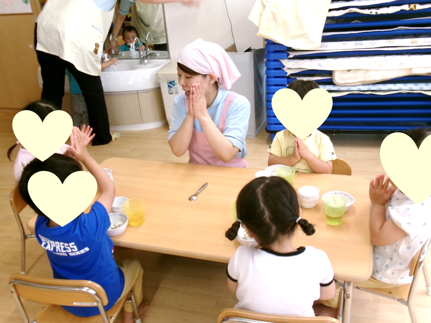 手を合わせて、いただきまーす(*^o^*)