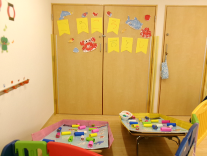 子どもたち手作りのかわいい飾りに囲まれ、楽しい夏祭りになりました☆彡