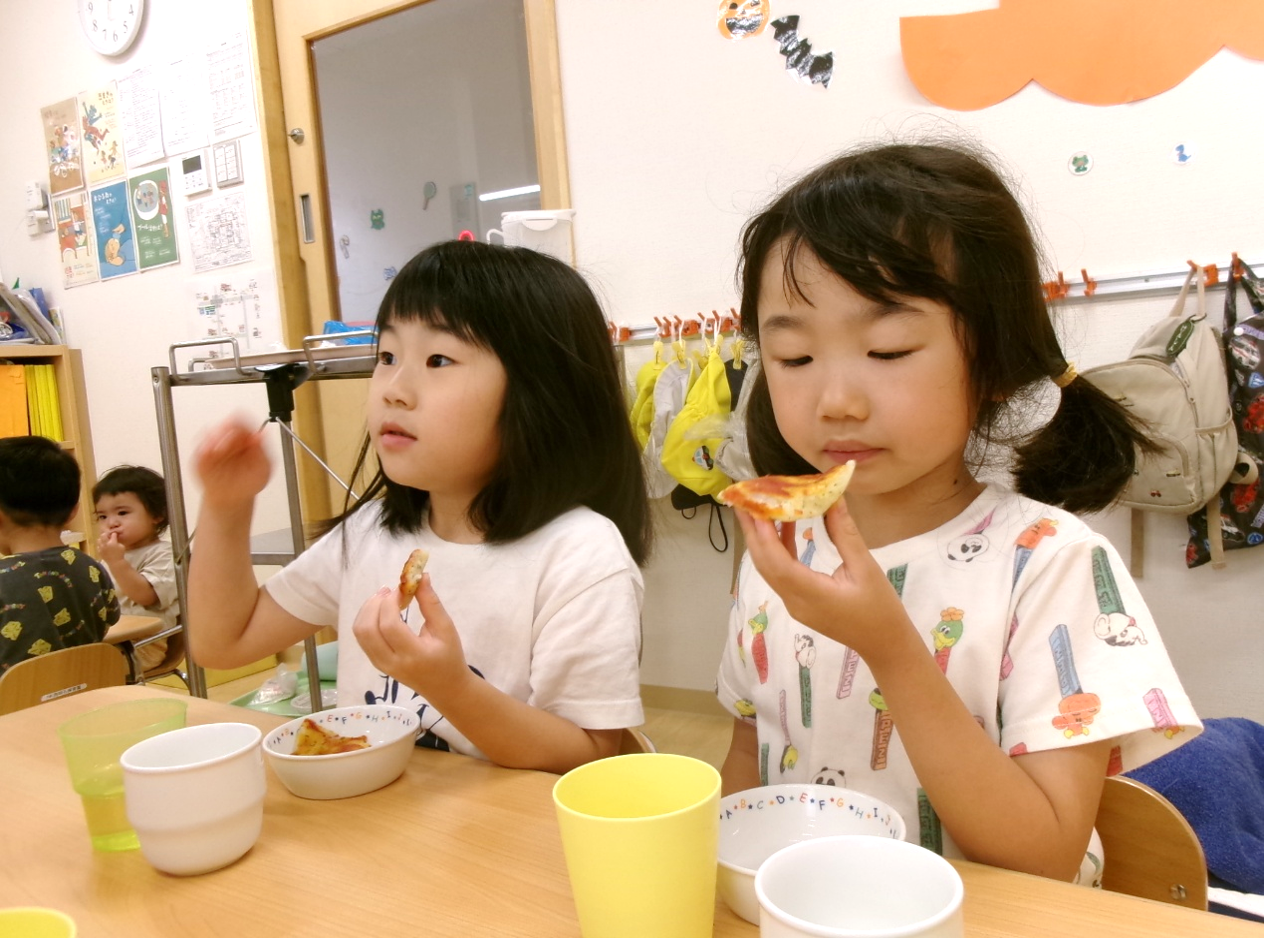 おやつはポテトピザでした(ノ*>∀<)ノ
