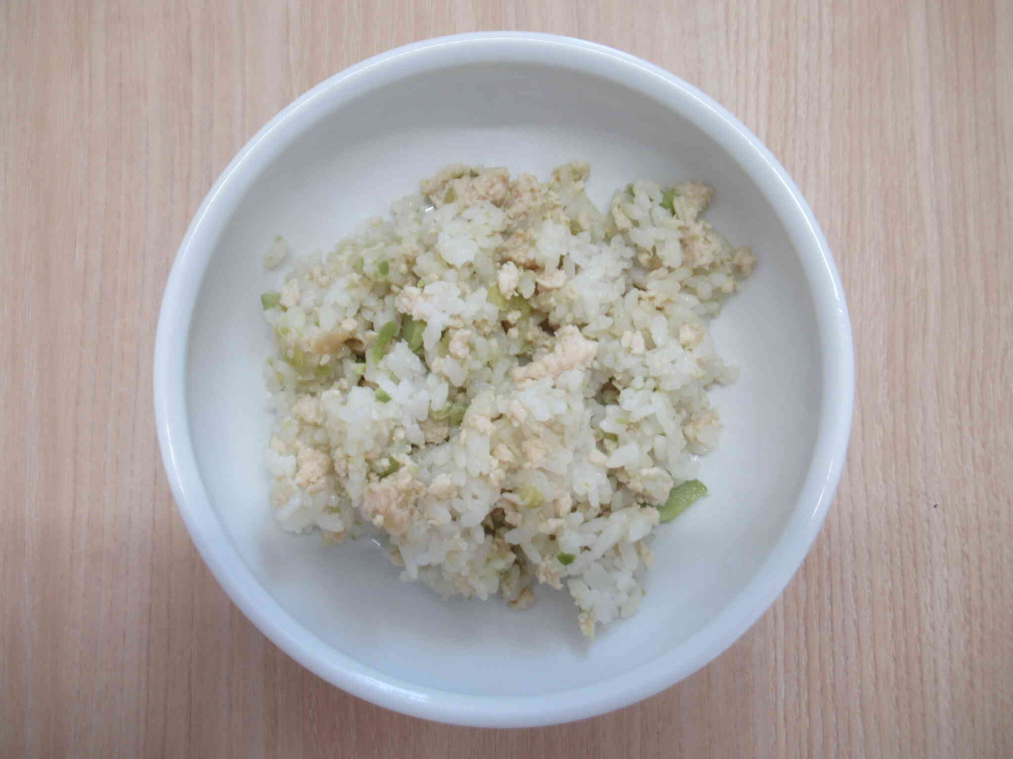 給食先生がそらまめごはんをつくってくれたよ　おいしそう～！