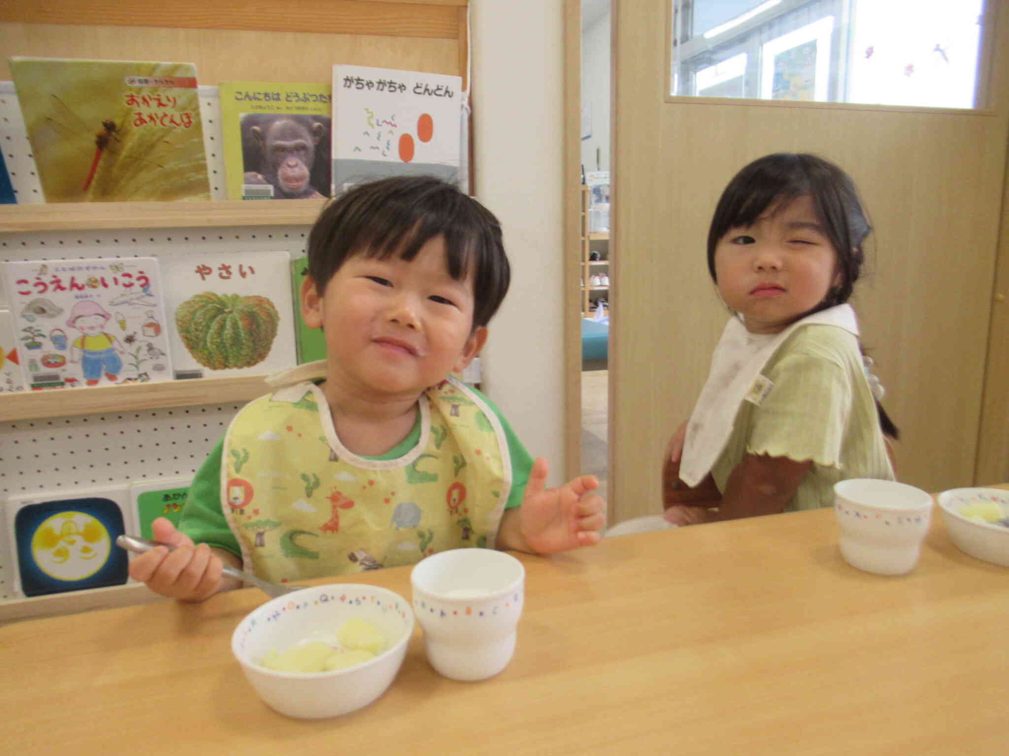 「いももち」おいしいじゃん！　上出来 じょうでき！　　わたし ...　美味しすぎて ウィンクしちゃうわ