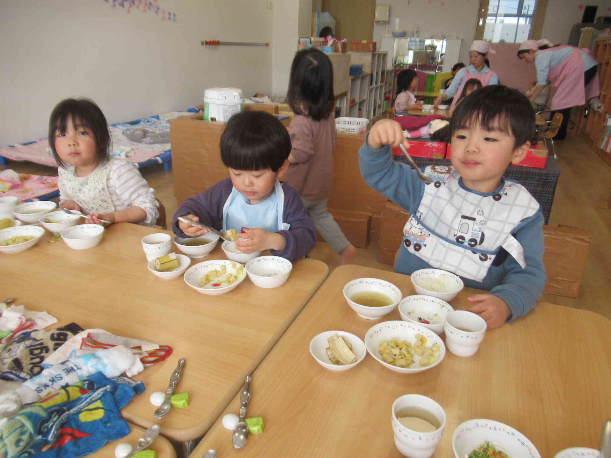 ぼくも完食するんだ～　　こんなに 大きくなっちゃった