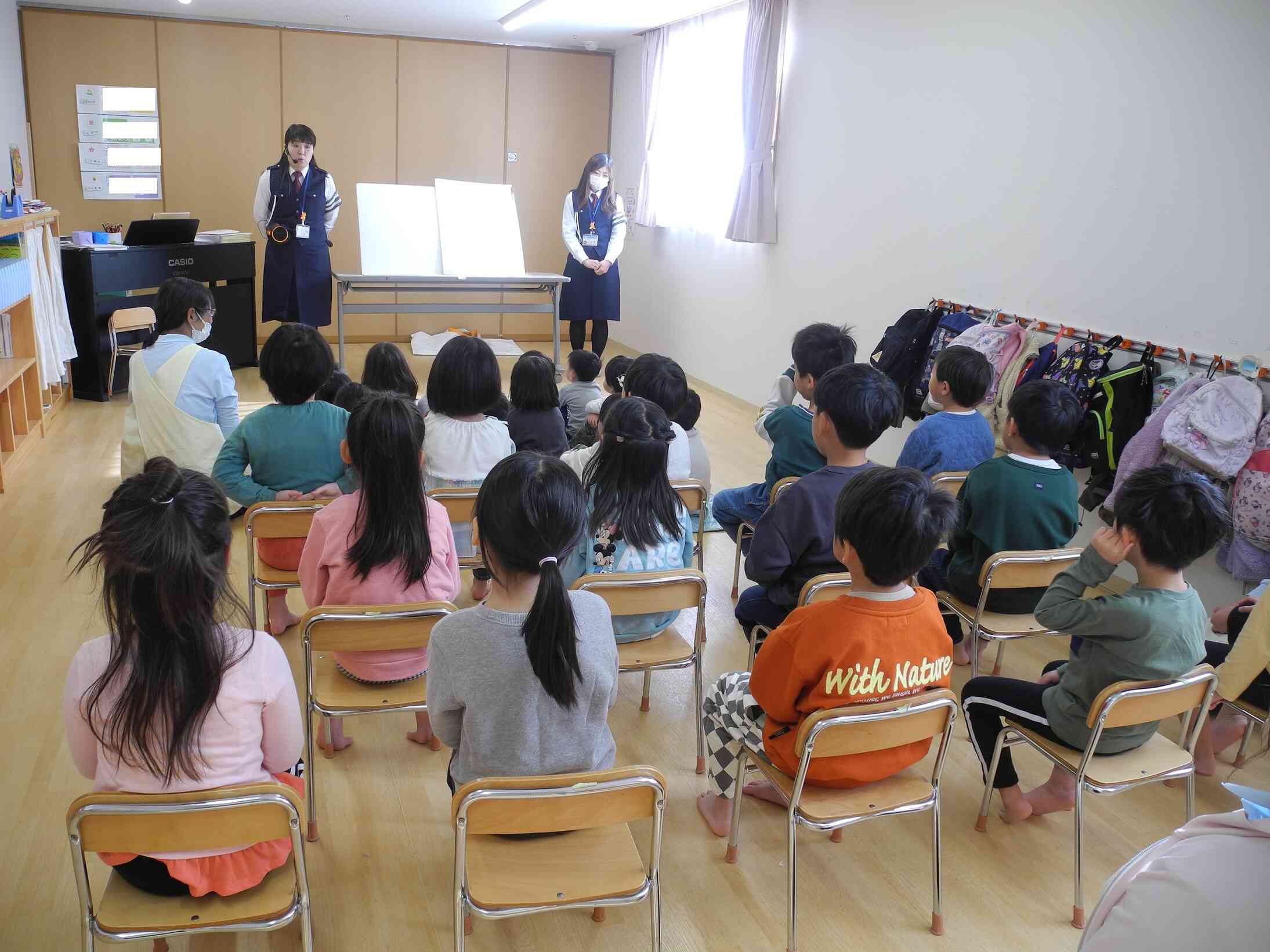 〖ぱんだ組・きりん組〗交通安全教室