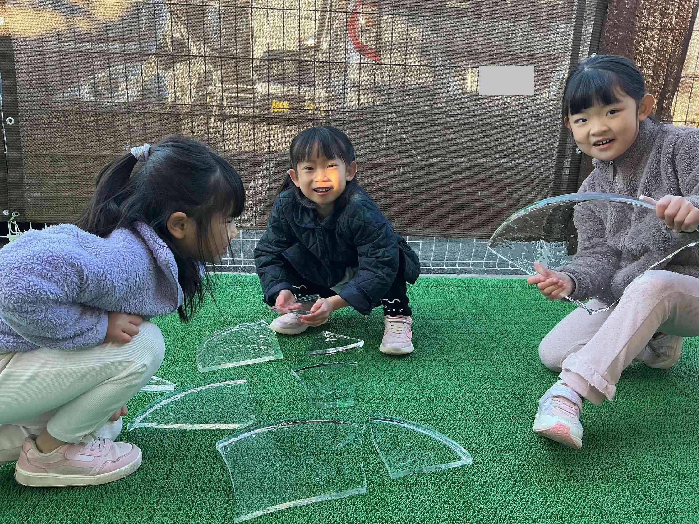 立派な氷ができたね