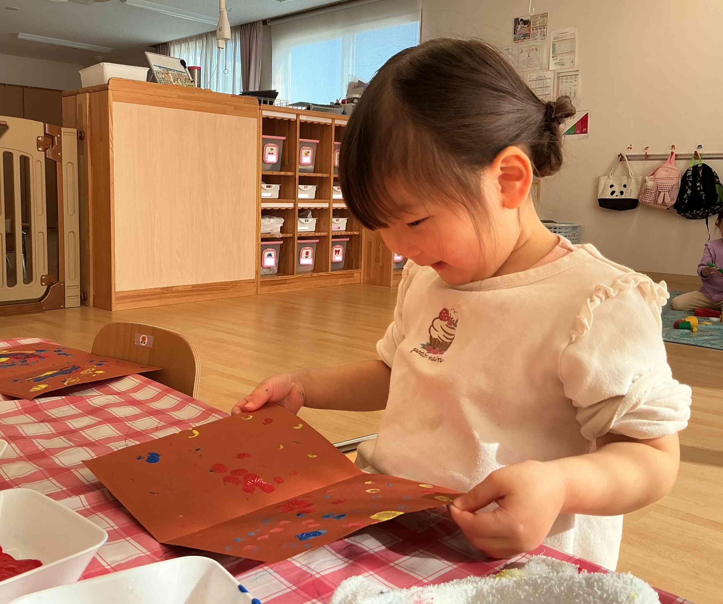 折りたたんで開いてみると