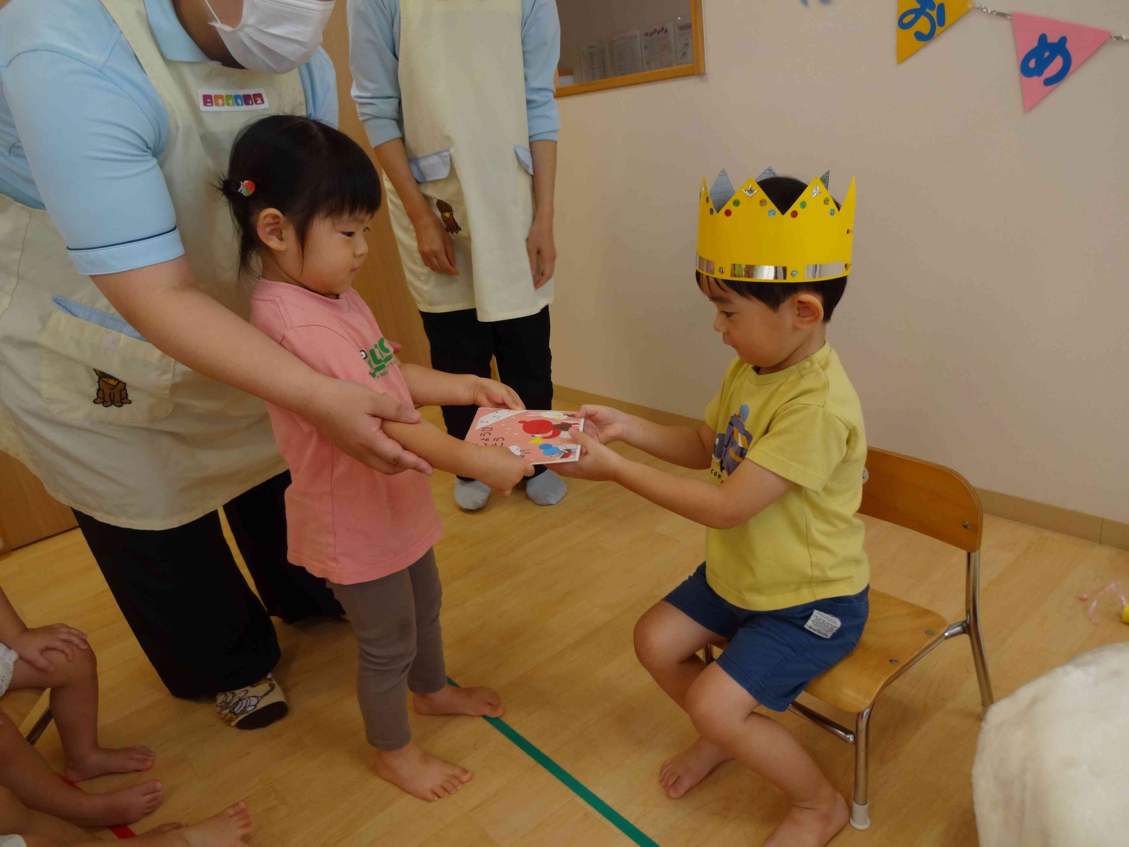 お誕生日カードをもらいました。