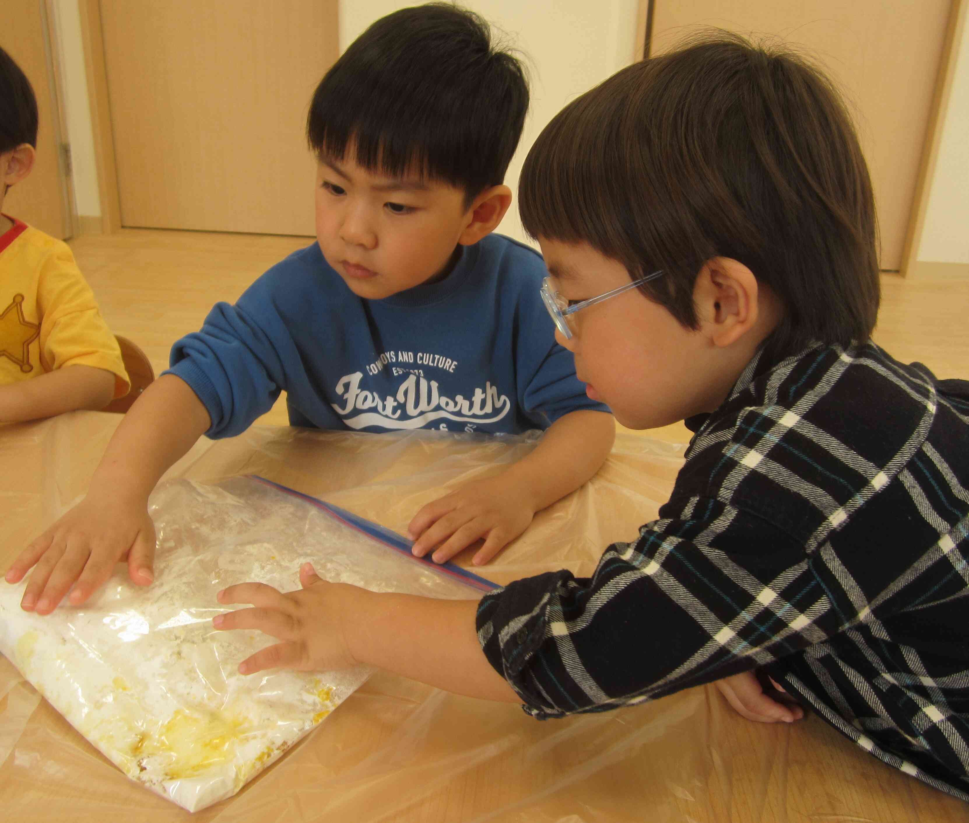 10月31日の食育では、クッキー作りをしました！
