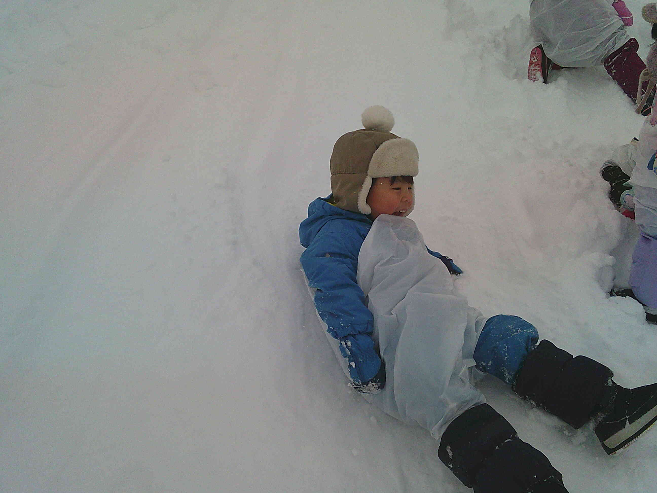 <うさぎ組>雪遊び