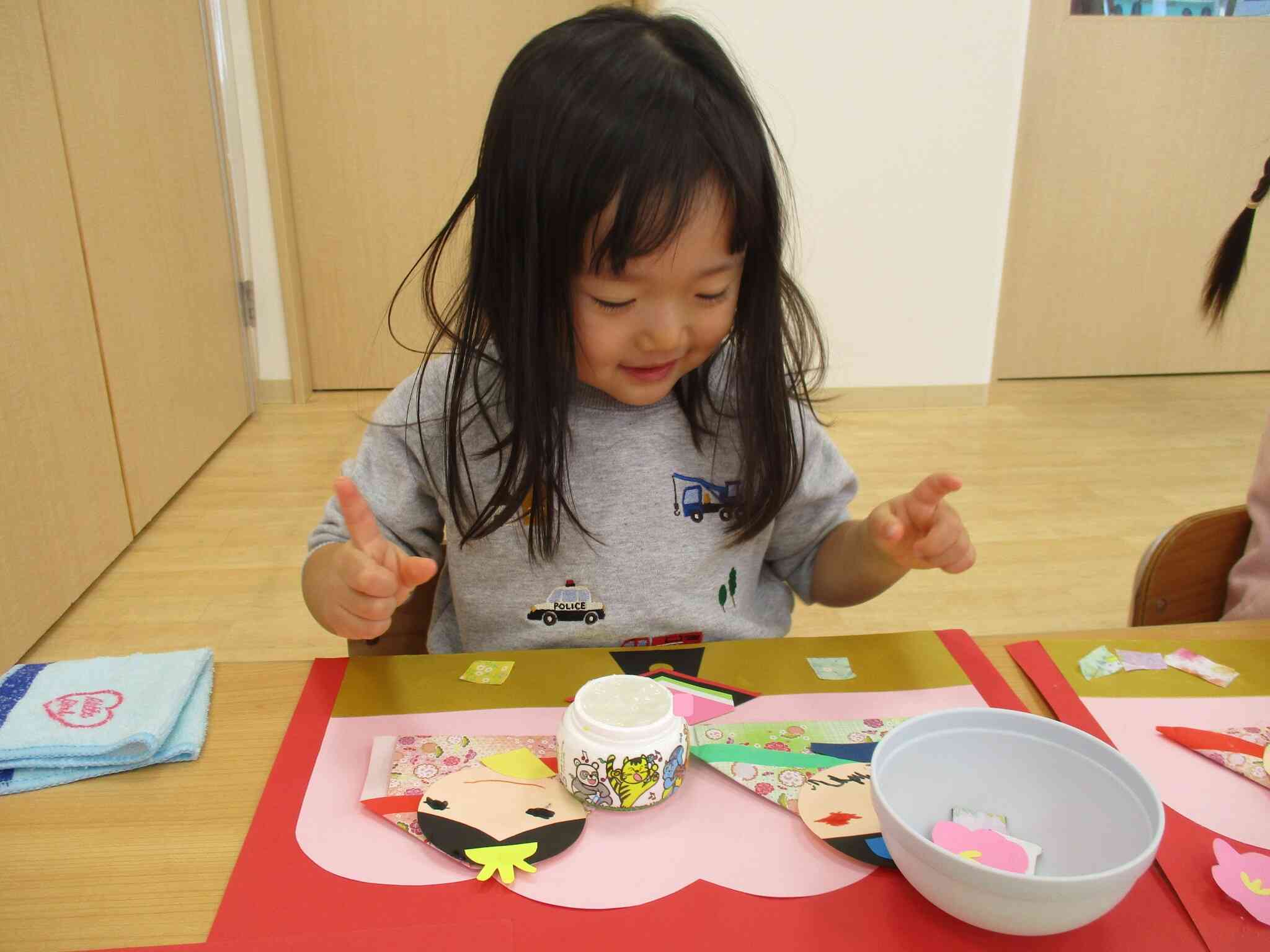 「次はどこに貼ろうかな？」