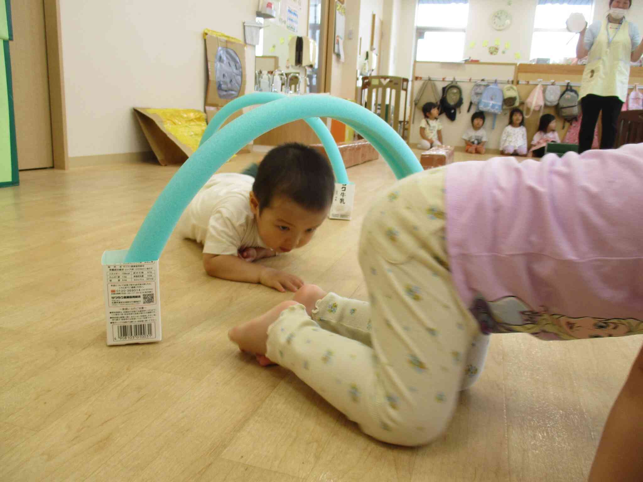 トンネルくぐり～