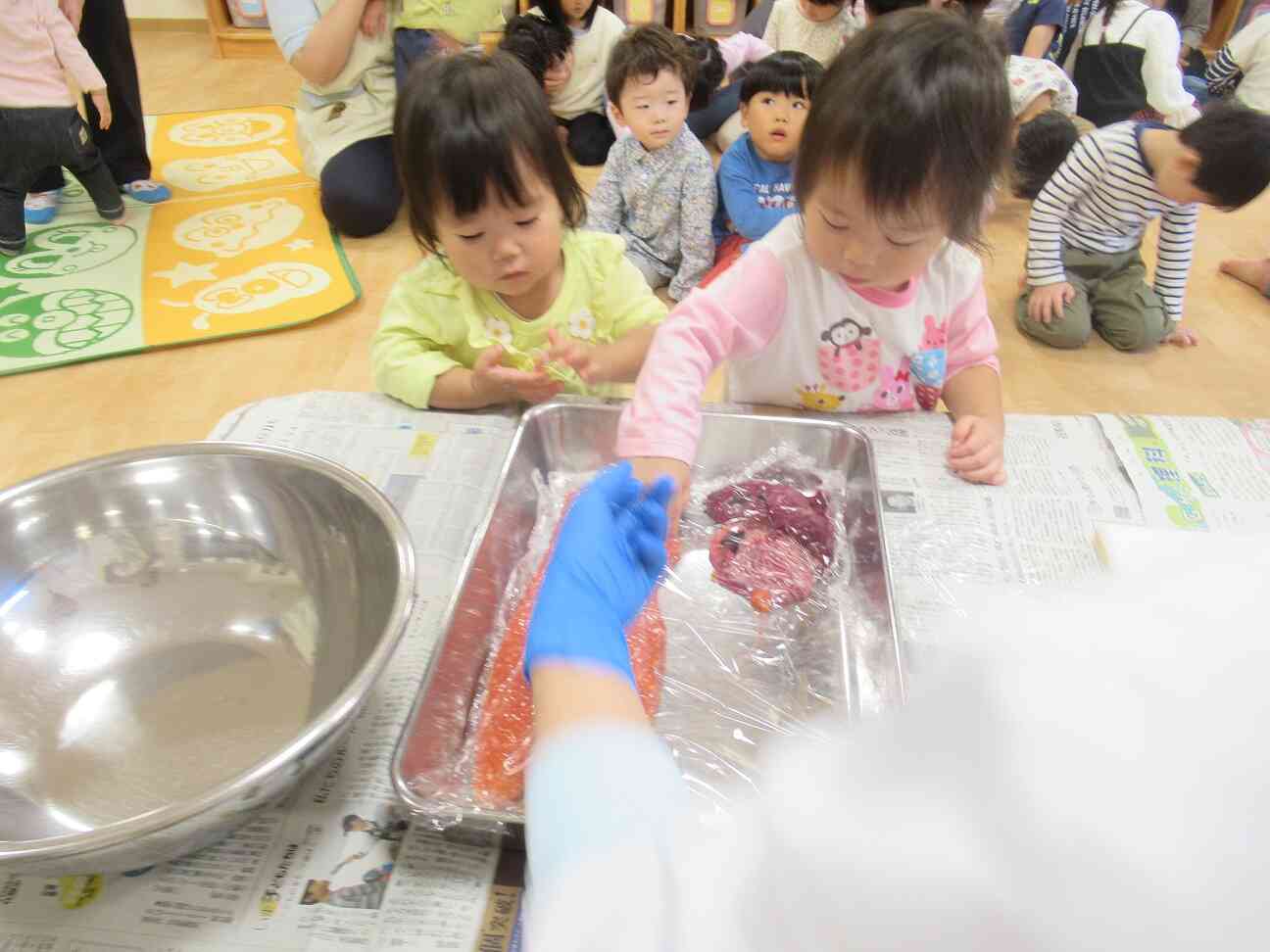 「いくら」もあります。つぶさないでね。