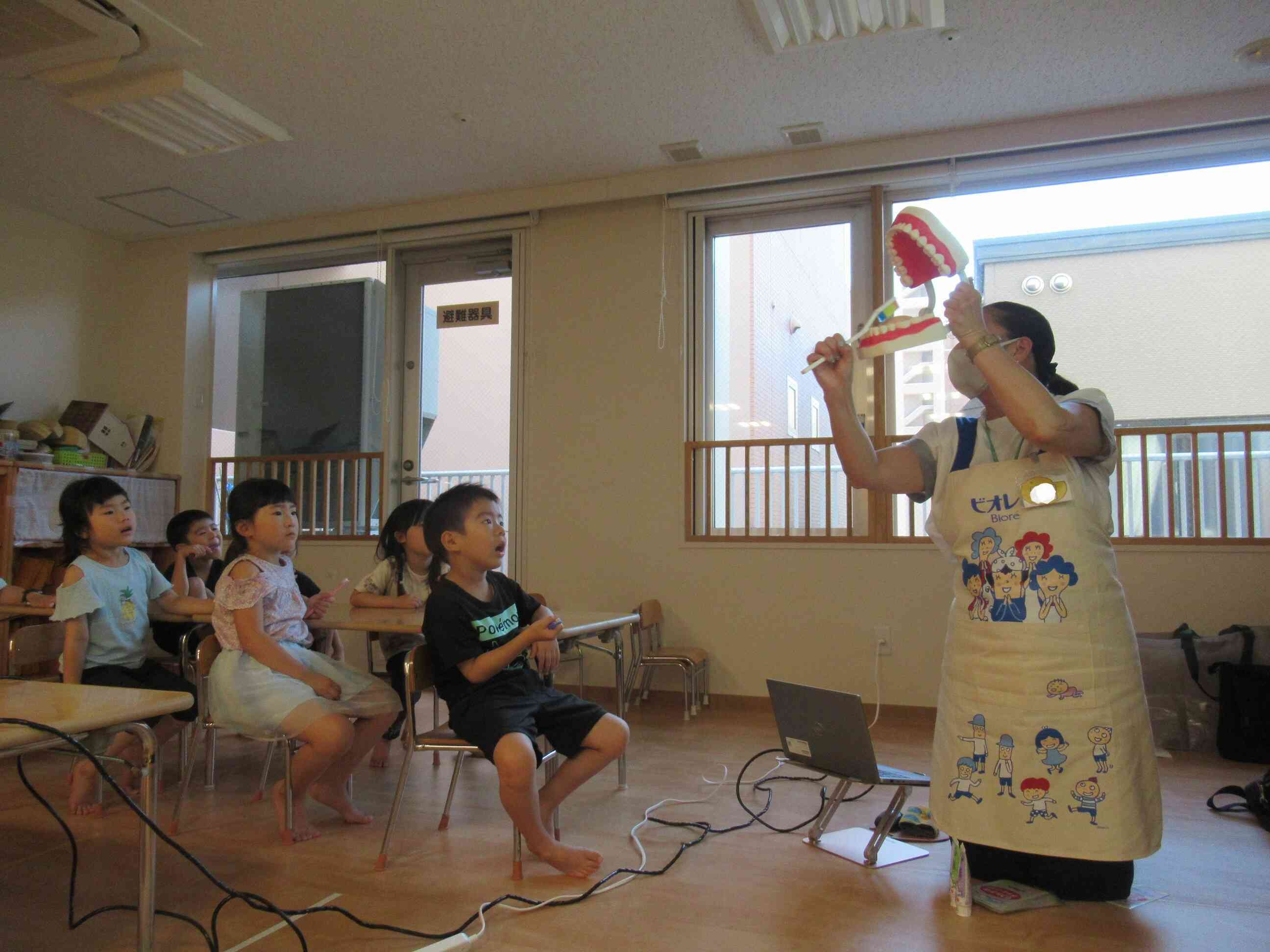 歯はどこから磨くかな？？