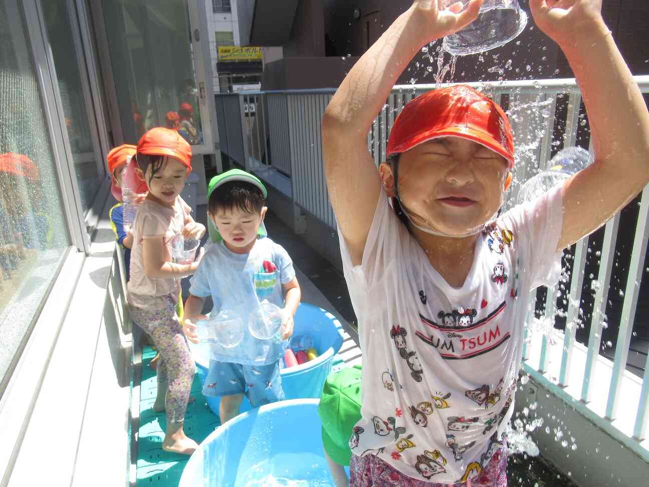 おもいっきり水遊び