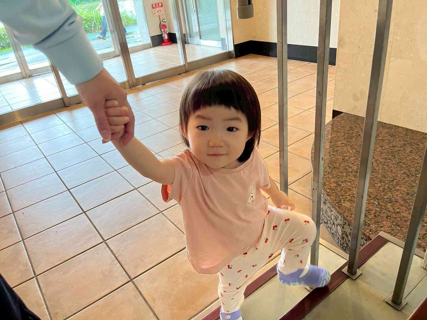 私も先生と階段のぼったよ♬