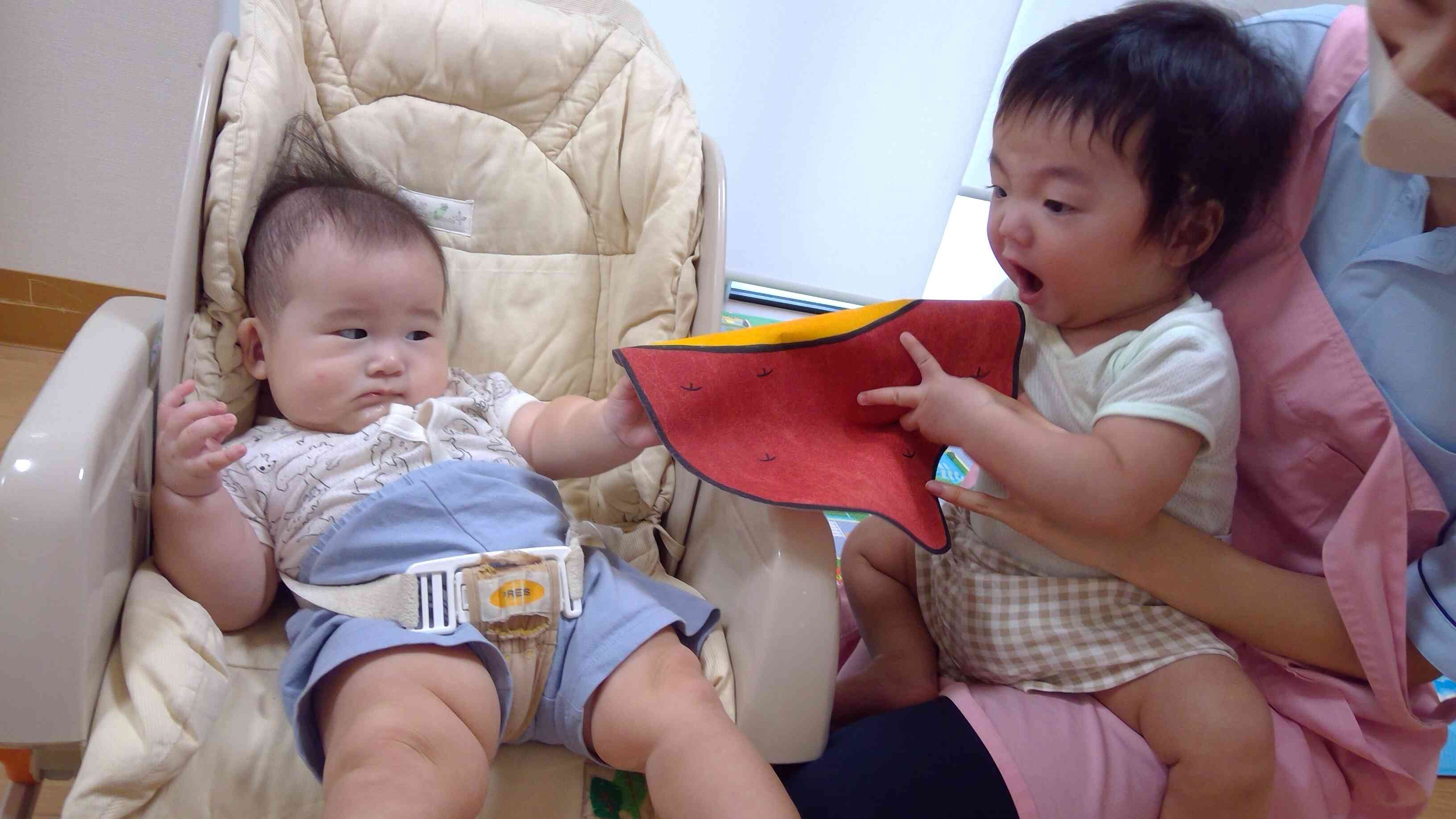 大きなお口でガブリ・・・！