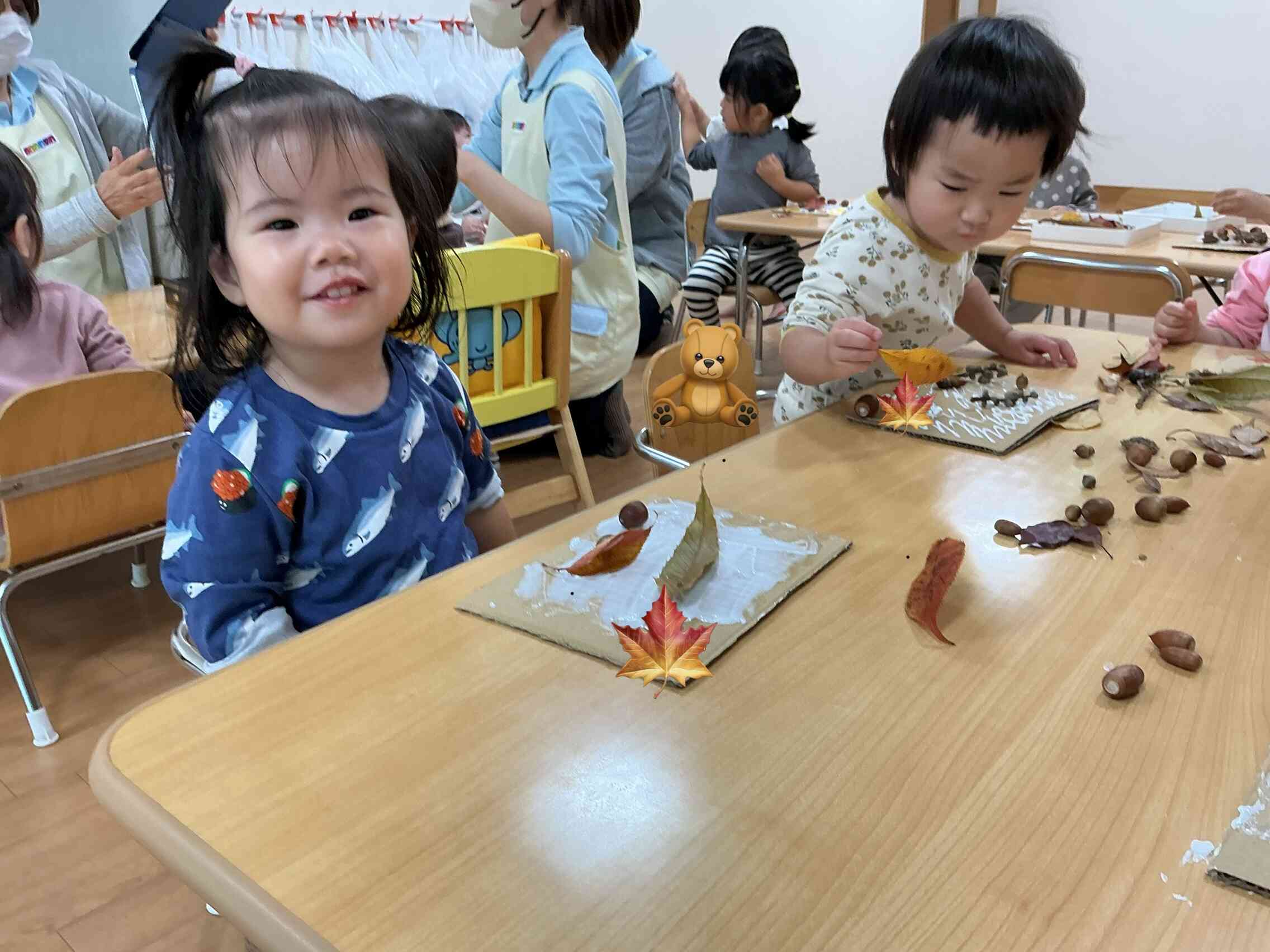 上手に貼れたでしょ！といいお顔