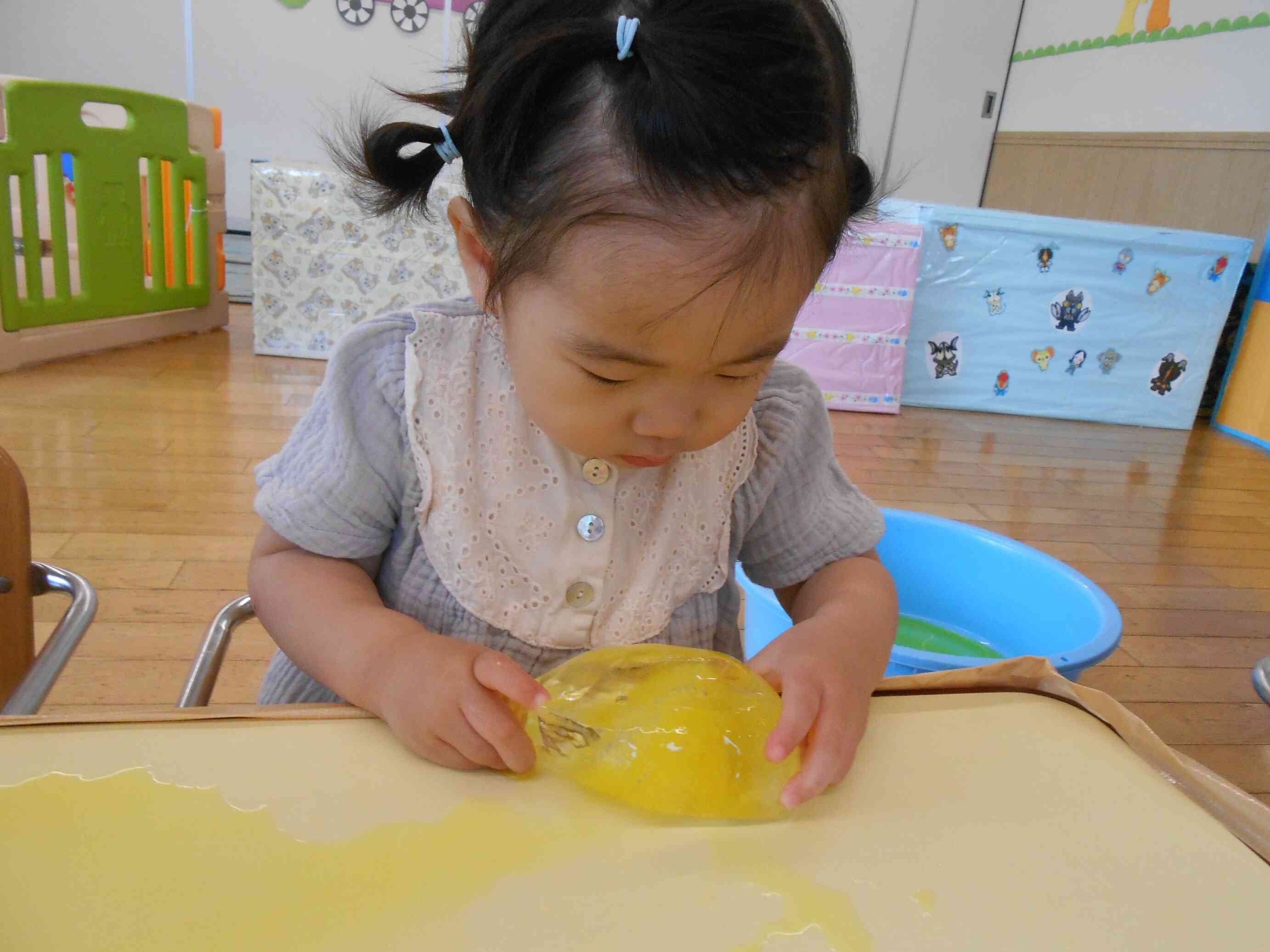 きいろの氷…大きいな