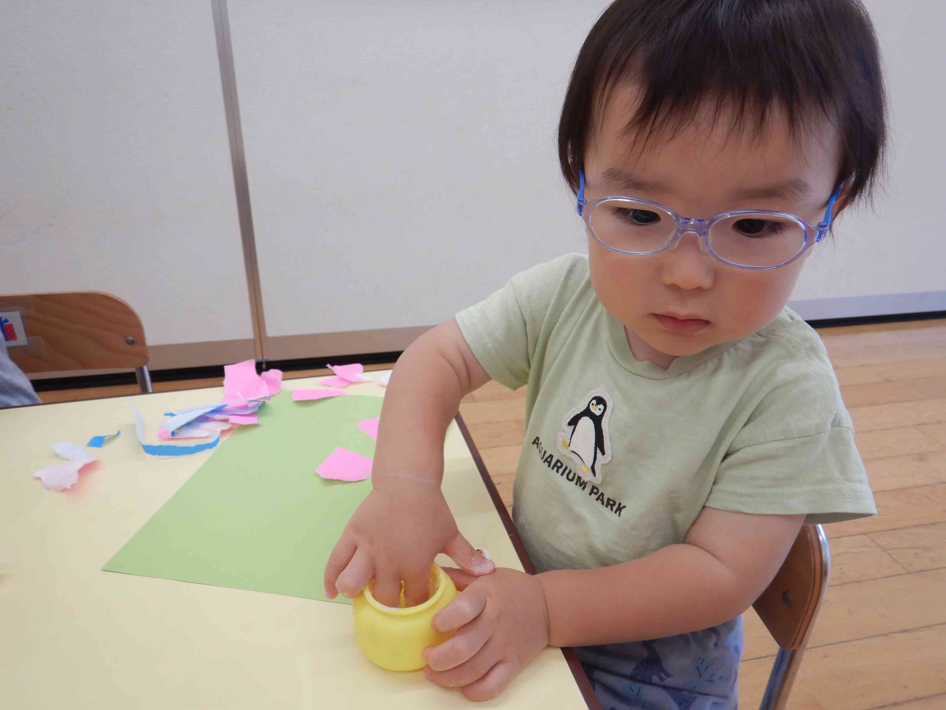 のりは、お母さん指で・・・あ、おにいさんも入っちゃった！