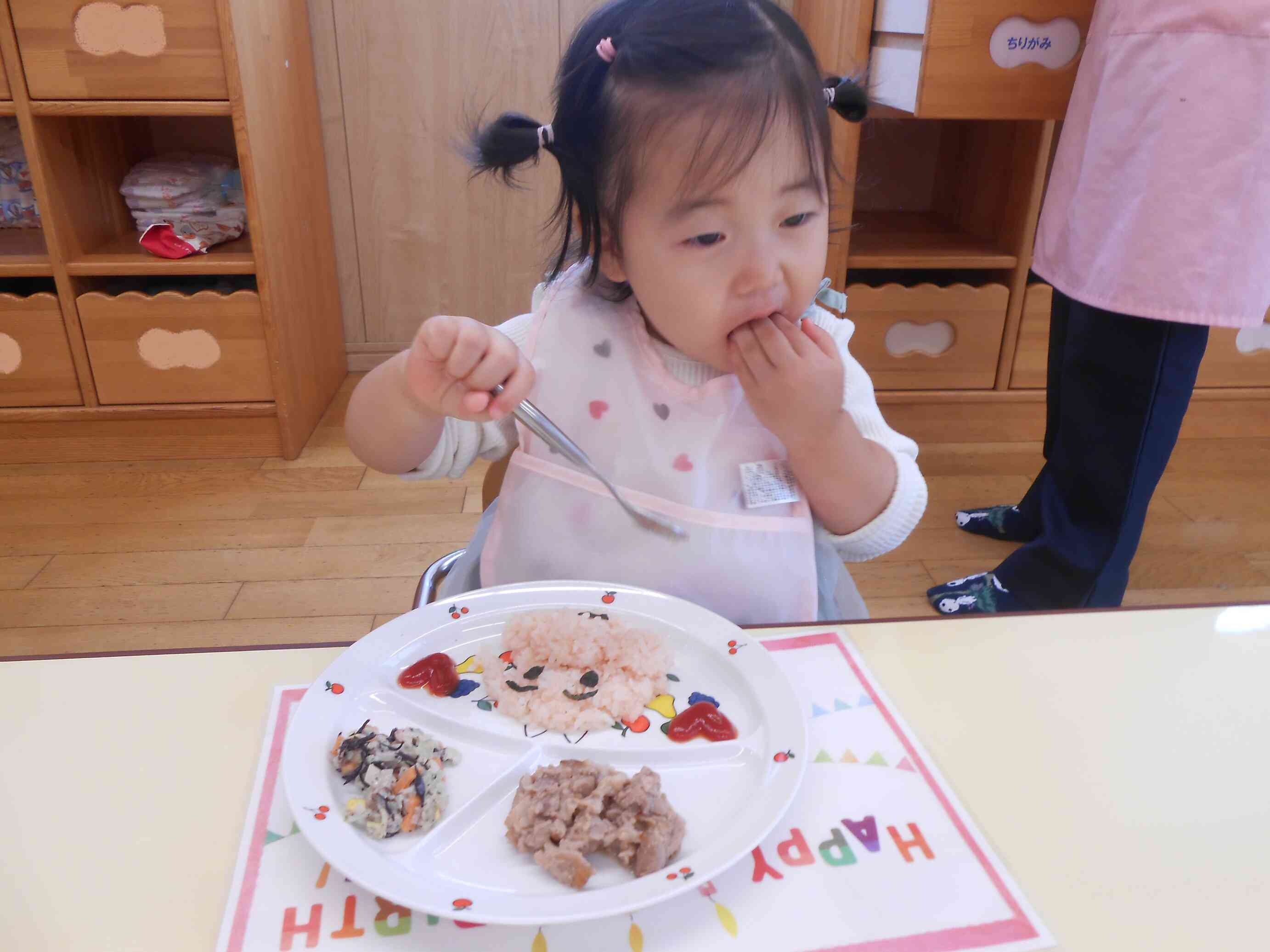 わたしはアンパンマン！まずはほっぺから！パクッ