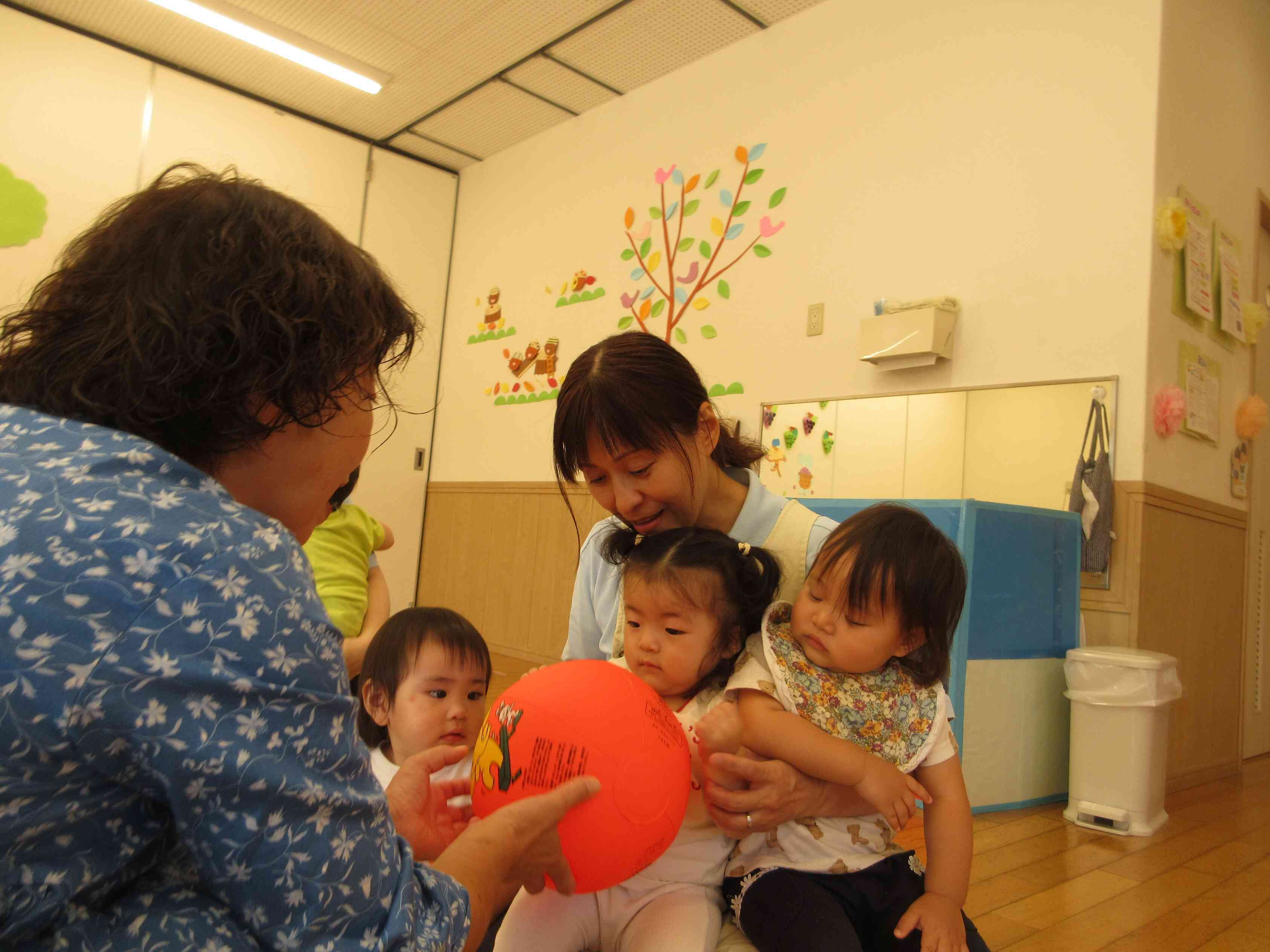 『あっ、ボールがきた！』