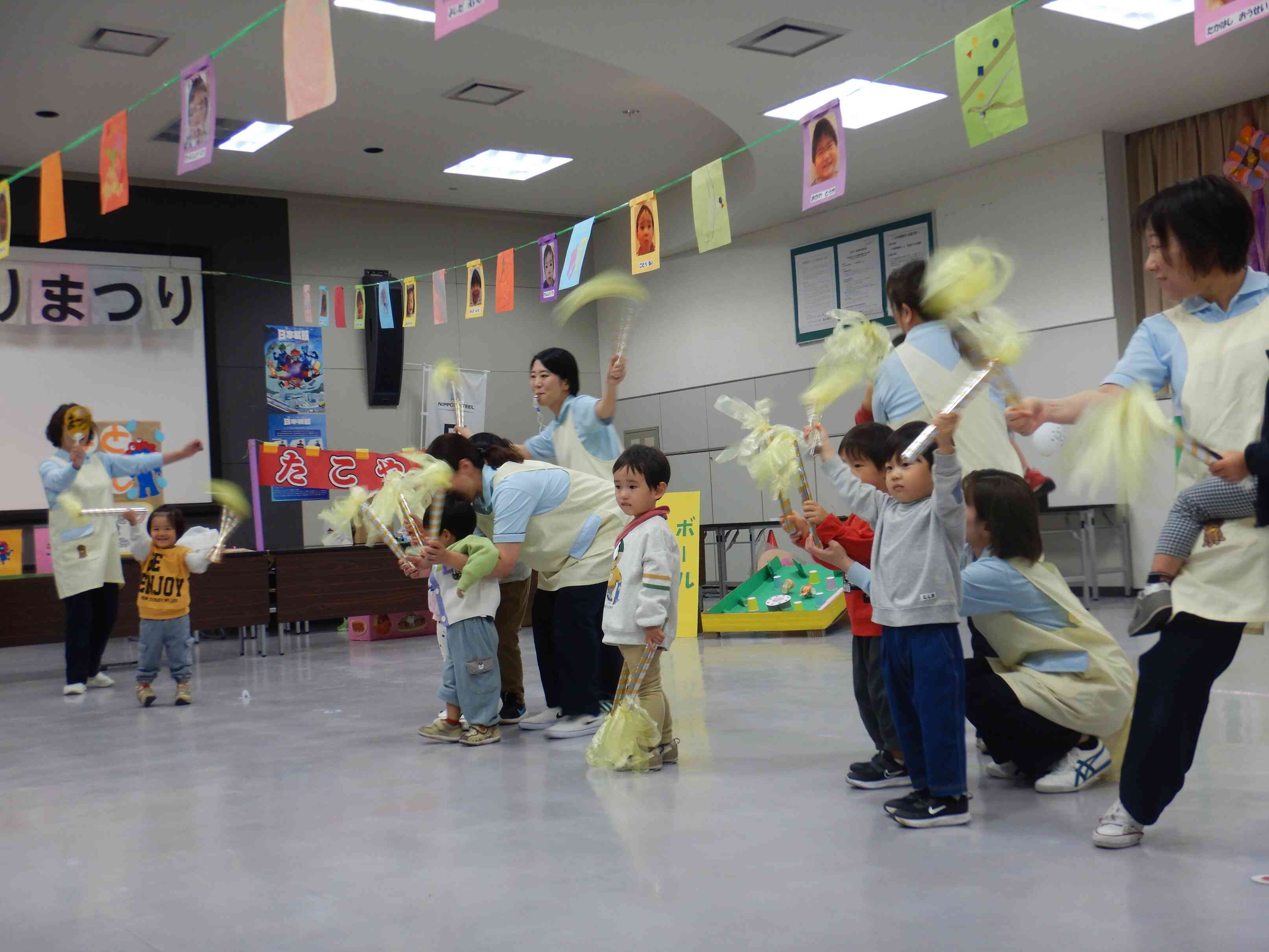 ダンス（マツケンサンバ）