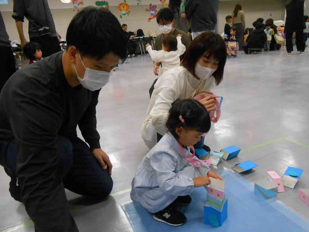 パパやママが見守る中…