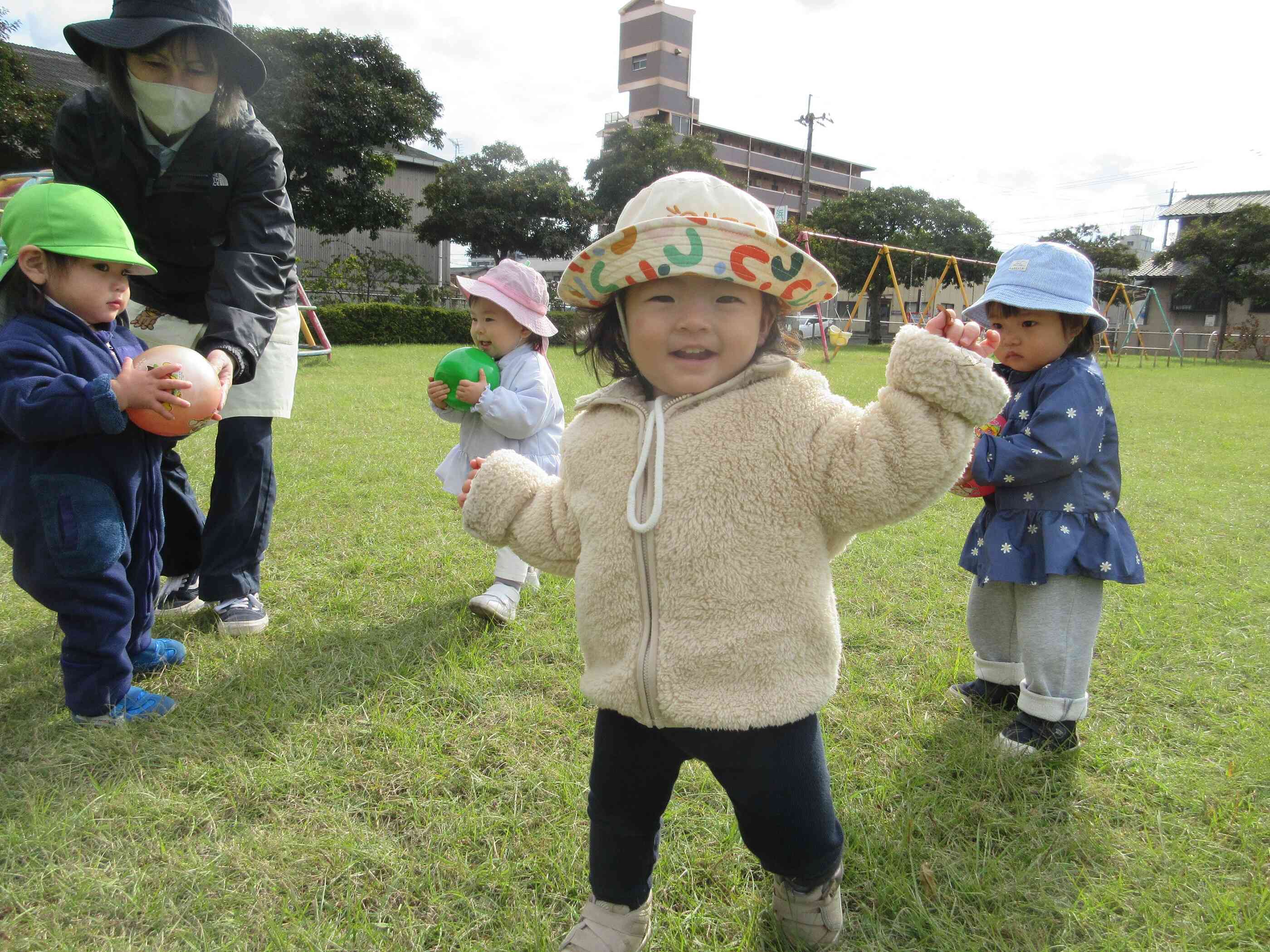 戸外遊び りす組