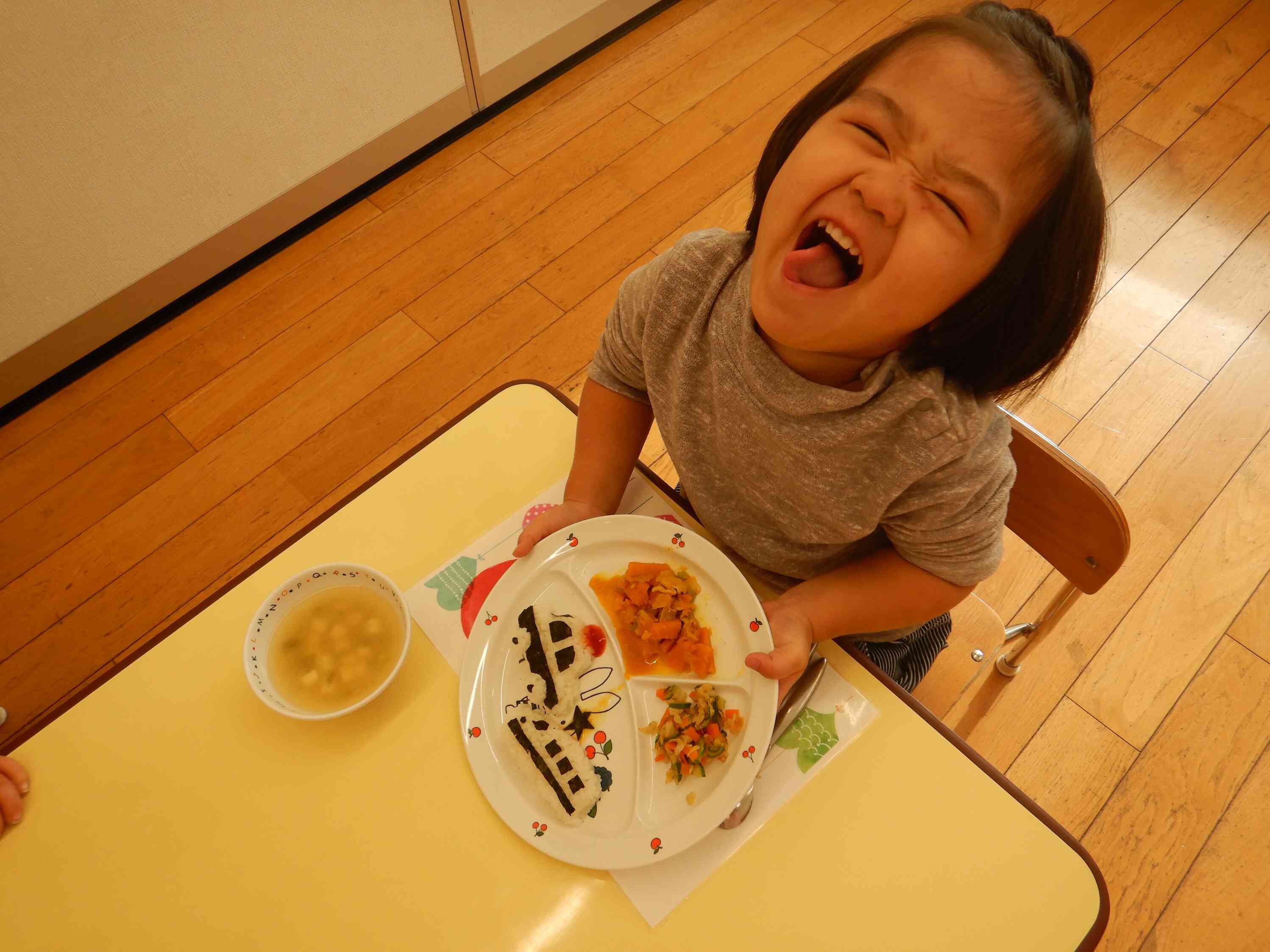 「やった～！スペシャルプレートだ‼」